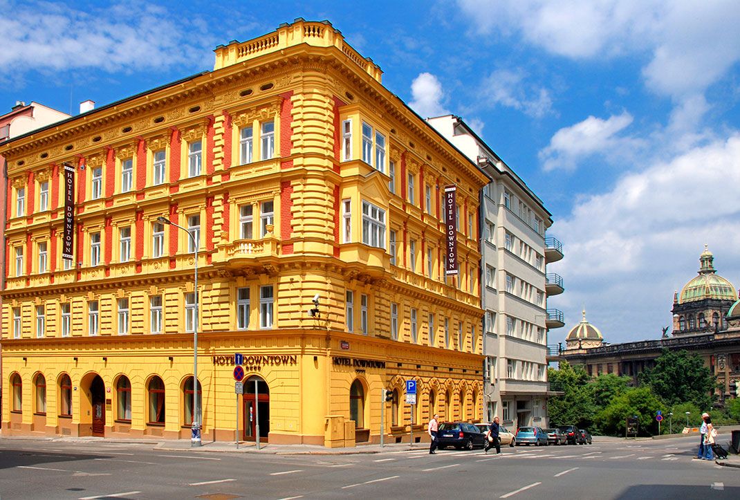 Hotel Downtown exterior-hotel-downtown-prag-tjeckien