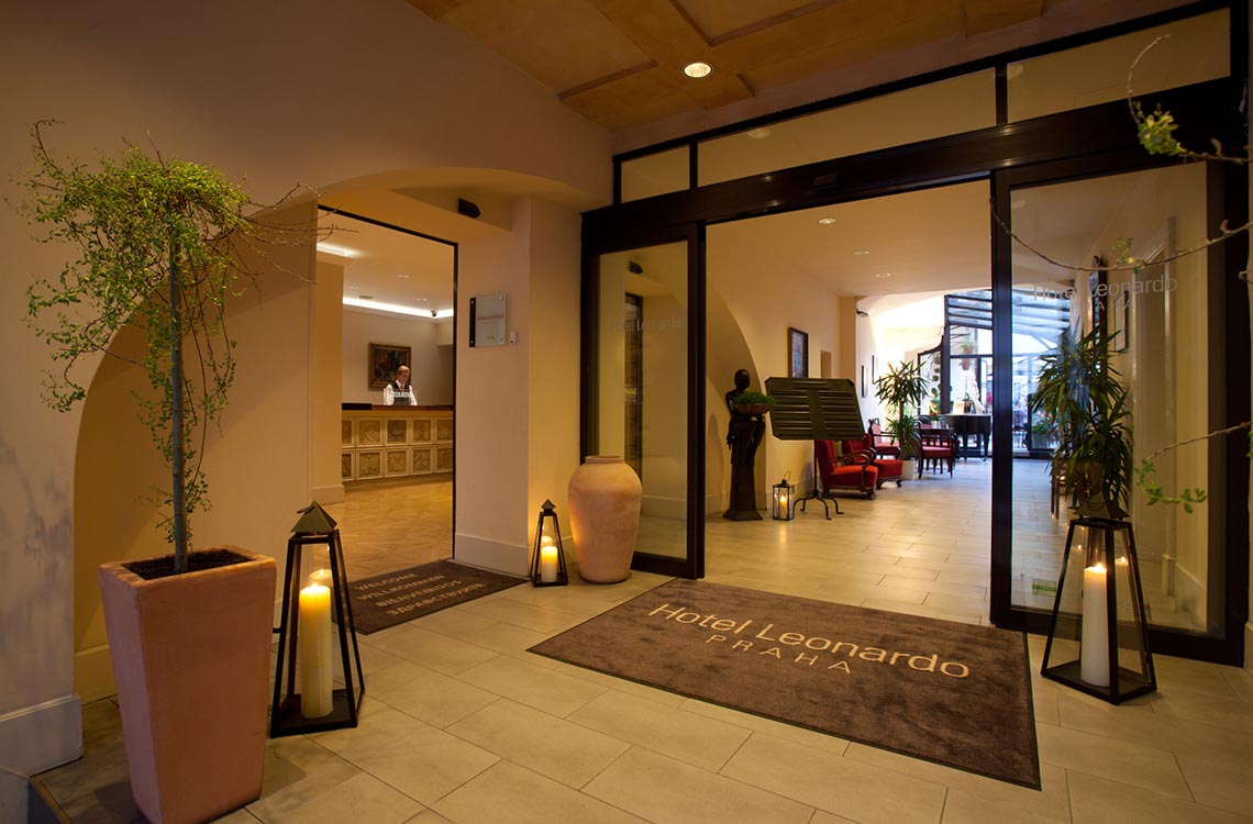 Lobby - Hotel Leonardo lobby-hotel-leonardo-hotell-prag-tjeckien-tjeckienexperten