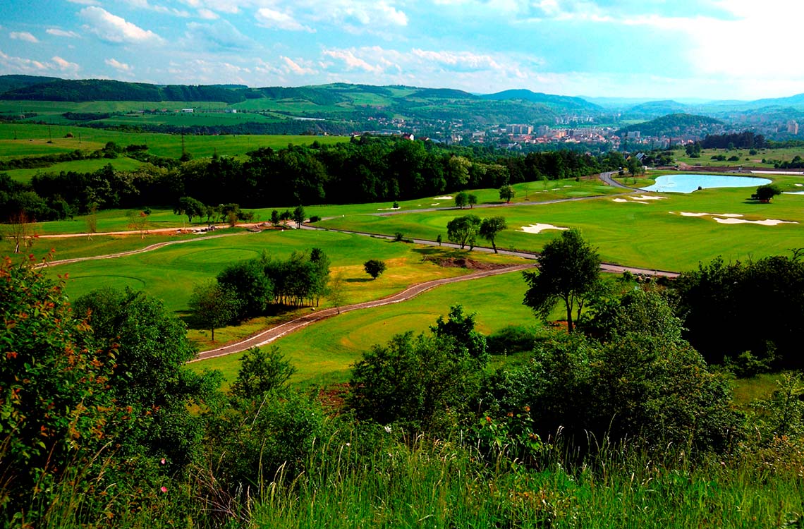 Dag 4: Golf på Beroun Golf Resort och hemresa beroun-golfbana-golfresa-prag-golfresor-tjeckien
