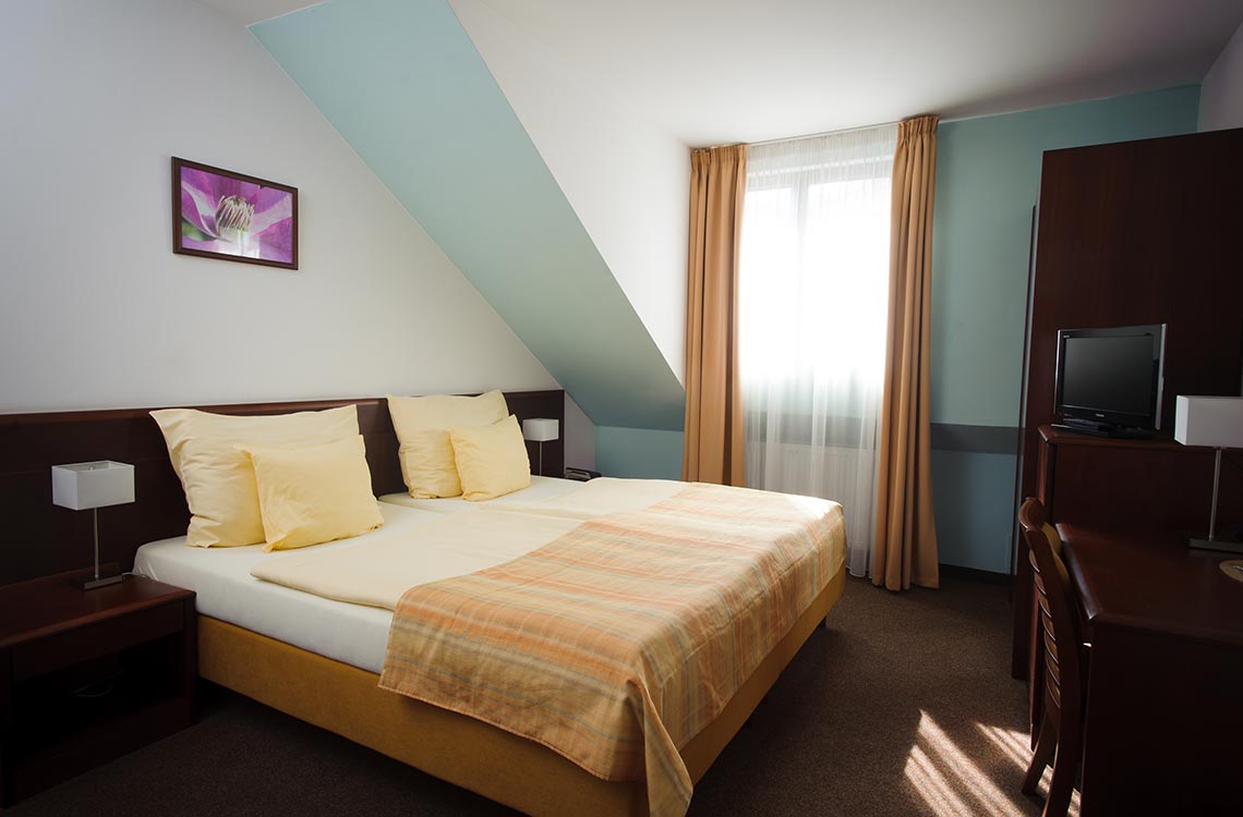 Dubbelrum - Hotel Petr dubbelrum-hotel-petr-hotell-prag-tjeckienexperten