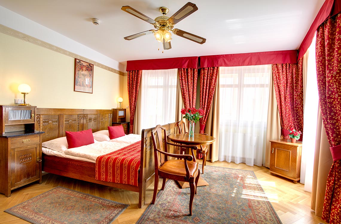 Dubbelrum - Hotel Mucha dubbelrum3-hotel-mucha-hotell-prag-tjeckienexperten