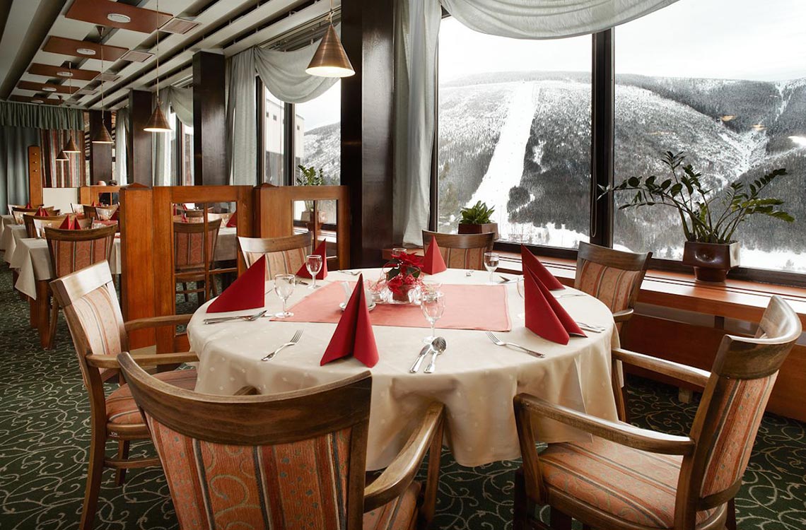 Restaurang - Hotel Horal restaurang-hotel-horal-hotell-spindlervu-mlyn-tjeckien-tjeckienexperten